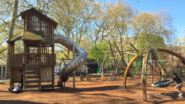 Playgrounds in London